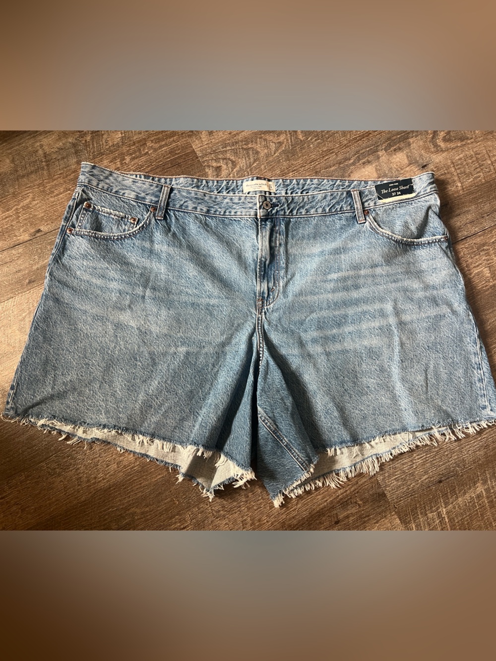 Abercrombie & Fitch Curve Love High Rise Loose Short Size 37 24 Blue Denim NEW